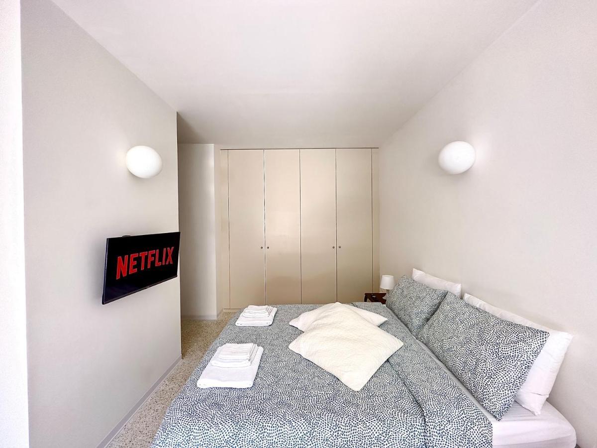 Minimal Apartment Navigli Milano Esterno foto